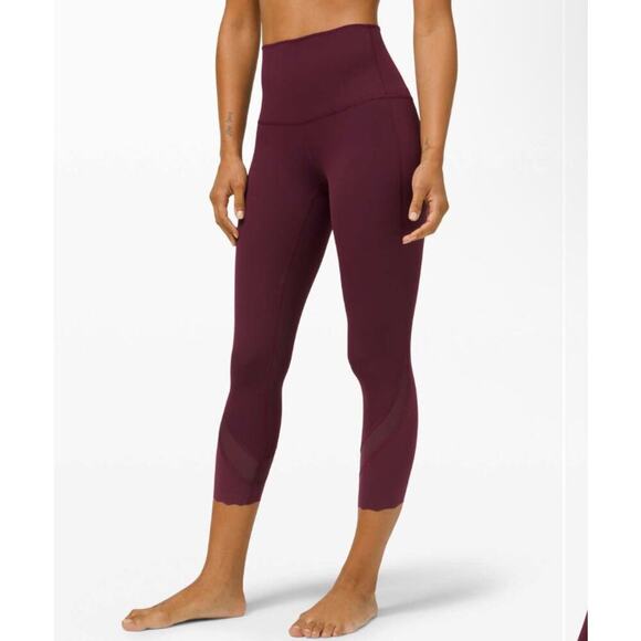 Lululemon Pants - Lululemon Wunder Under High-Rise Crop 23" Scallop Trim Size 2 Cassis Color